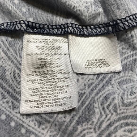 Jones New York Signature Navy Paisley Square Neckline Short Sleeve Top 1X - Picture 4 of 6